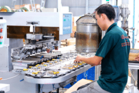 Top 5 Tips to Reduce Risk When Manufacturing Products Overseas